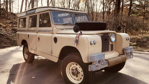1967 Land Rover Series IIA 109